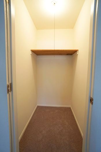 Bellaire estates closet